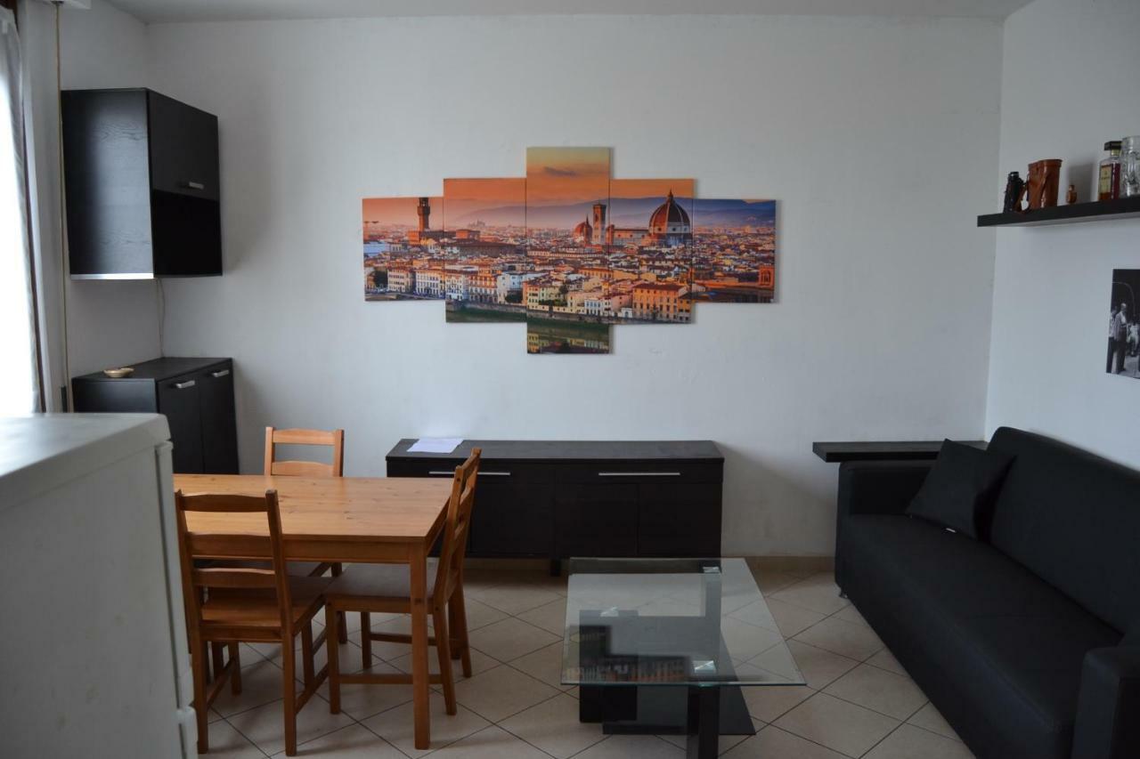 Apartment House Near The Center!! Florenz